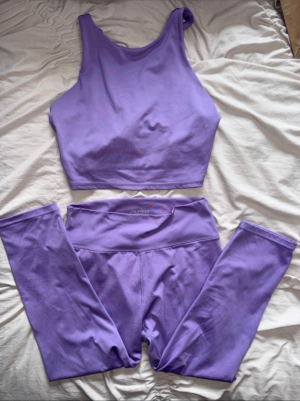 Joe Fresh Active lavender High-Neck Sports Bra (Lg) & Capri Leggings (Med) Set